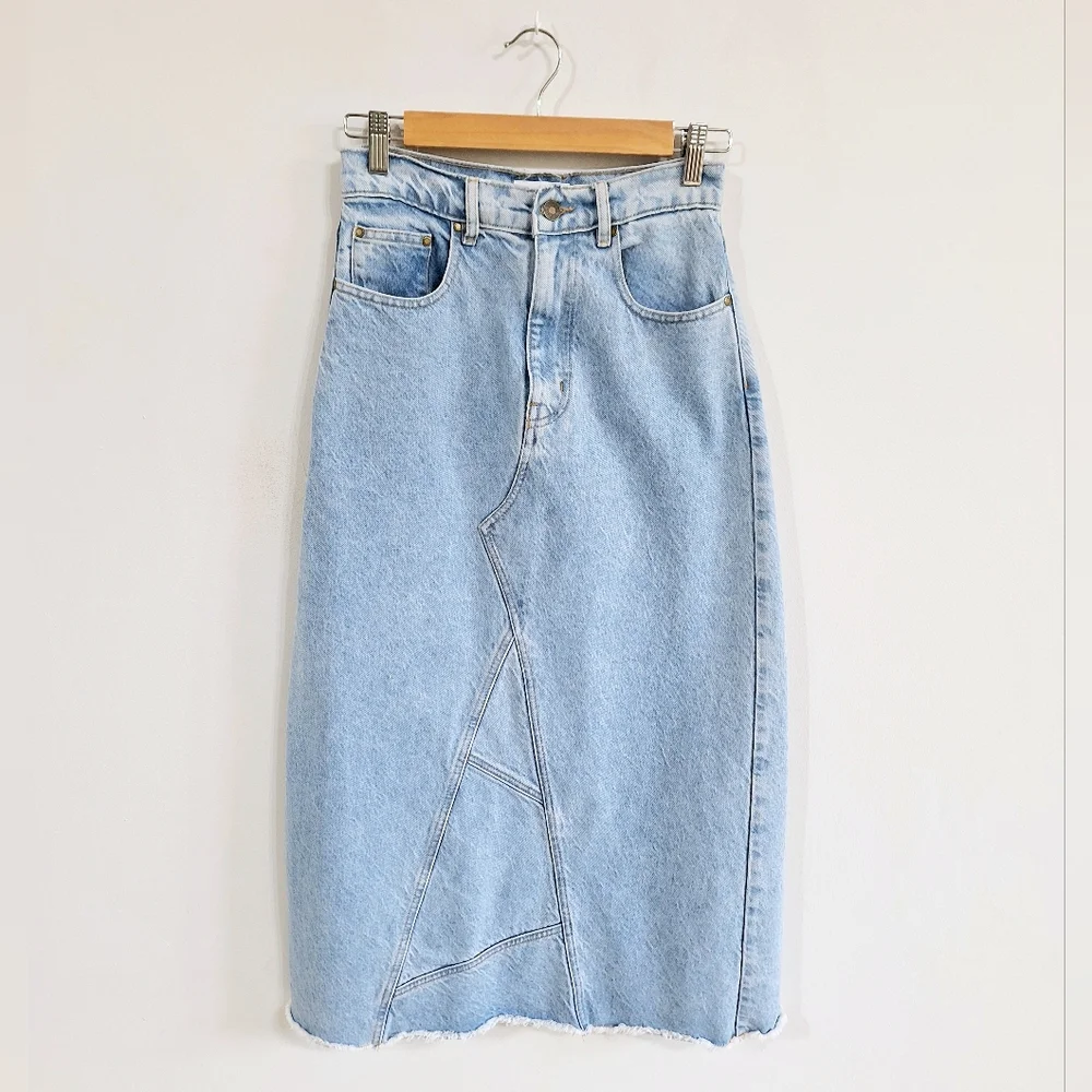 Spell + the Gypsy Eve Denim Skirt in Sun Washed Blue- Small - Picture 3 of 10